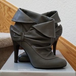 Britt Ankle Booties